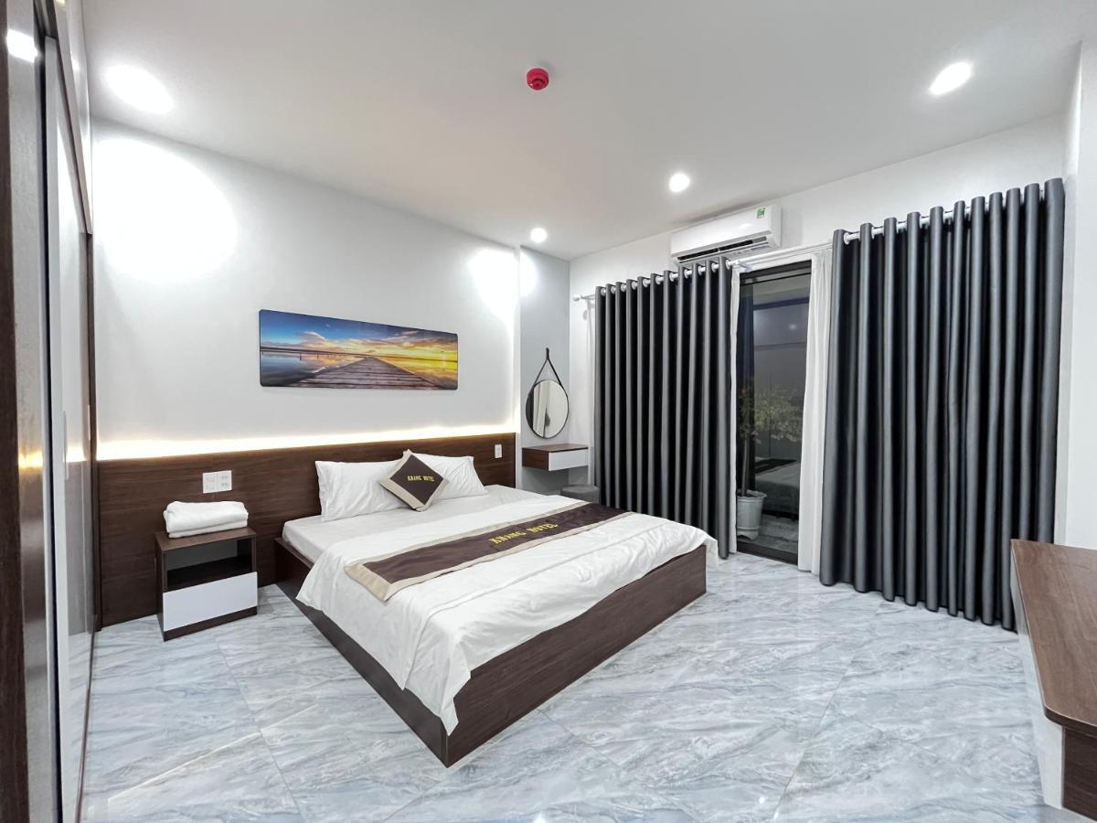 Khang Hotel Phủ Từ Sơn Exteriör bild
